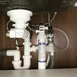 Kép 9/12 - 3M™ Aqua-Pure™ Víztisztító készülék 0,5 mikronos ezüstözött aktívszén-blokk szűrővel, csap nélkül -hidegvízre direktbe kötéssel